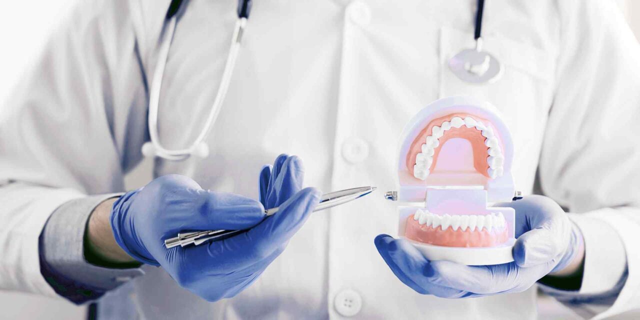 https://shreedentalclinics.co.in/wp-content/uploads/2020/01/portfolio_08-1280x640.jpg